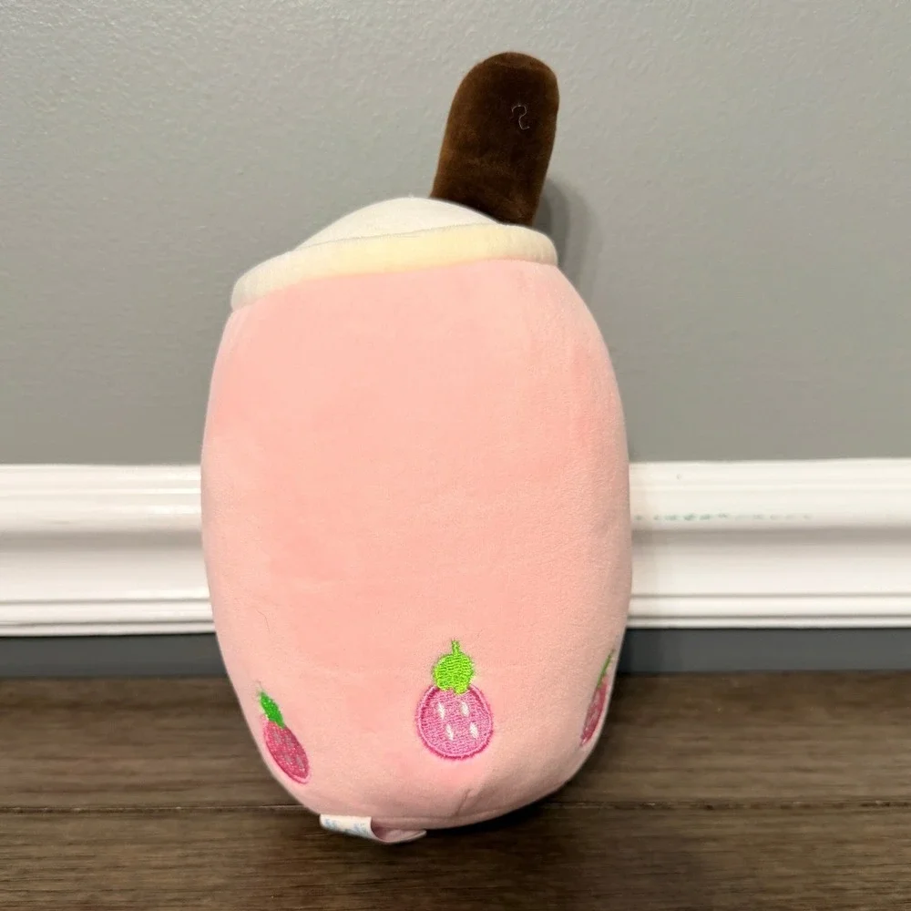 Kawaii Lissipuppe‎ Strawberry Boba Milk Tea Plush